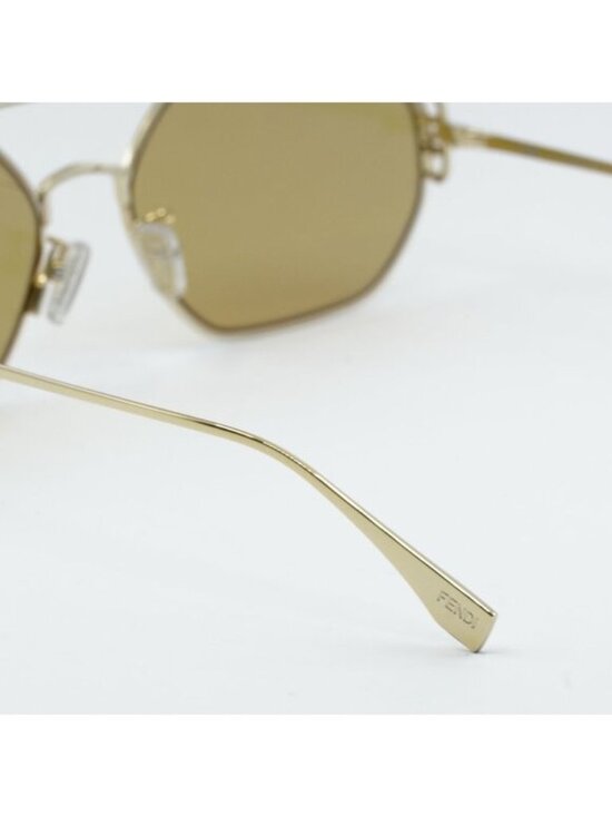 Fendi FE40039U 10L Sunglasses Gold Geometric Frame, Yellow Mirror Lenses main image 6